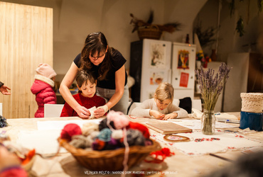 Čarobno Vilinsko mesto <em>Foto: ©Dejan Bulut za Narodni dom Maribor</em>