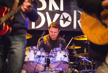 Visoko v nebo! <em>Foto: ©Dejan Bulut za Narodni dom Maribor</em>