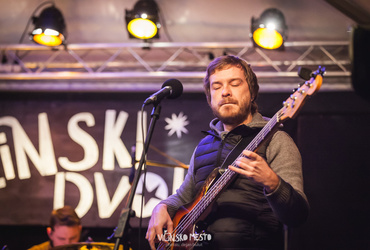 Visoko v nebo! <em>Foto: ©Dejan Bulut za Narodni dom Maribor</em>