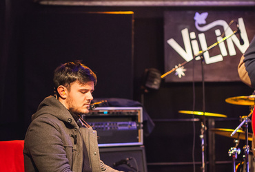 Visoko v nebo! <em>Foto: ©Dejan Bulut za Narodni dom Maribor</em>