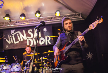 Visoko v nebo! <em>Foto: ©Dejan Bulut za Narodni dom Maribor</em>