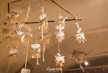 Visoko v nebo! <em>Foto: ©Dejan Bulut za Narodni dom Maribor</em>