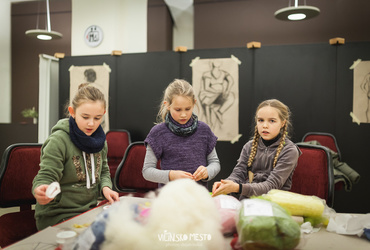 Visoko v nebo! <em>Foto: ©Dejan Bulut za Narodni dom Maribor</em>