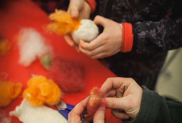 Visoko v nebo! <em>Foto: ©Dejan Bulut za Narodni dom Maribor</em>