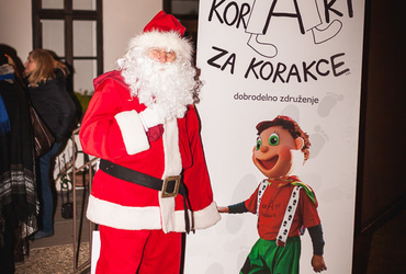 Visoko v nebo! <em>Foto: ©Dejan Bulut za Narodni dom Maribor</em>