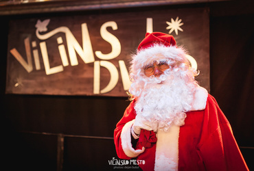 Visoko v nebo! <em>Foto: ©Dejan Bulut za Narodni dom Maribor</em>