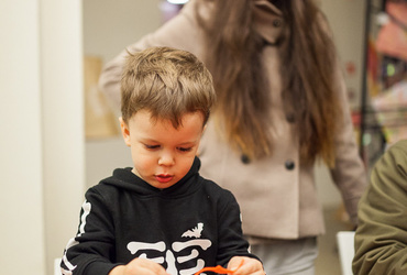 Nikoli dolgčas! <em>Foto: ©Dejan Bulut za Narodni dom Maribor</em>