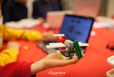 Nikoli dolgčas! <em>Foto: ©Dejan Bulut za Narodni dom Maribor</em>