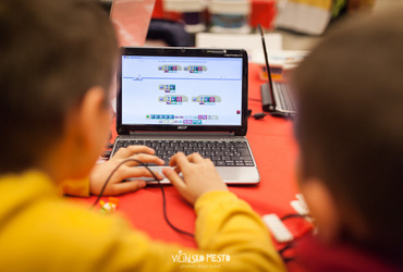 Nikoli dolgčas! <em>Foto: ©Dejan Bulut za Narodni dom Maribor</em>