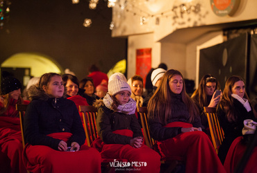 Nikoli dolgčas! <em>Foto: ©Dejan Bulut za Narodni dom Maribor</em>