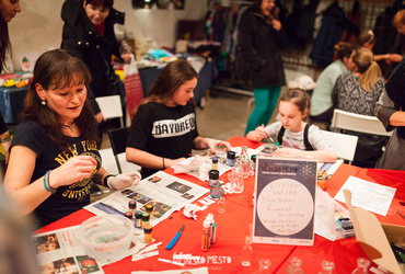 Nikoli dolgčas! <em>Foto: ©Dejan Bulut za Narodni dom Maribor</em>