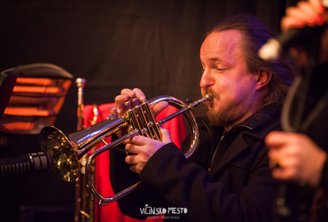 Totem, Pliš in snowboard... :-) <em>Foto: ©Dejan Bulut za Narodni dom Maribor</em>