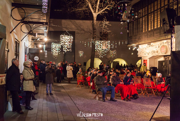 Totem, Pliš in snowboard... :-) <em>Foto: ©Dejan Bulut za Narodni dom Maribor</em>