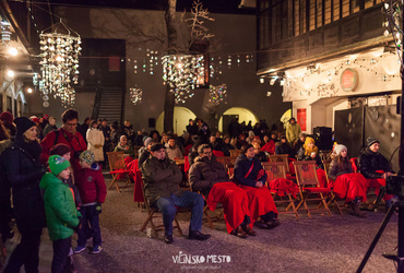Totem, Pliš in snowboard... :-) <em>Foto: ©Dejan Bulut za Narodni dom Maribor</em>
