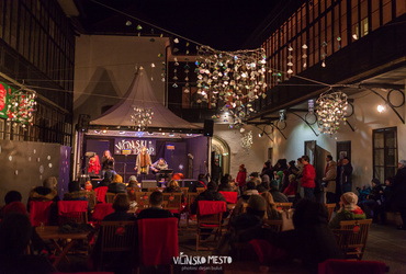 Totem, Pliš in snowboard... :-) <em>Foto: ©Dejan Bulut za Narodni dom Maribor</em>