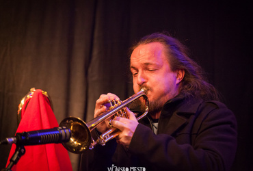 Totem, Pliš in snowboard... :-) <em>Foto: ©Dejan Bulut za Narodni dom Maribor</em>