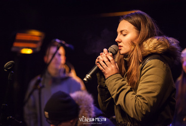 Greli smo se ob odprtem ognju <em>Foto: ©Dejan Bulut za Narodni dom Maribor</em>