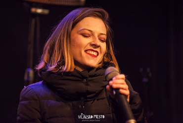 Greli smo se ob odprtem ognju <em>Foto: ©Dejan Bulut za Narodni dom Maribor</em>