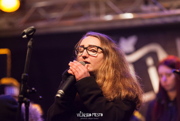 Greli smo se ob odprtem ognju <em>Foto: ©Dejan Bulut za Narodni dom Maribor</em>