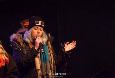 Greli smo se ob odprtem ognju <em>Foto: ©Dejan Bulut za Narodni dom Maribor</em>