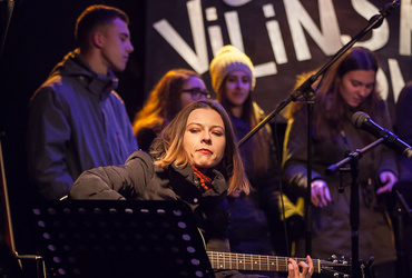 Greli smo se ob odprtem ognju <em>Foto: ©Dejan Bulut za Narodni dom Maribor</em>