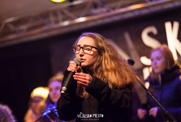 Greli smo se ob odprtem ognju <em>Foto: ©Dejan Bulut za Narodni dom Maribor</em>