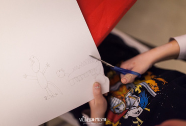 Greli smo se ob odprtem ognju <em>Foto: ©Dejan Bulut za Narodni dom Maribor</em>