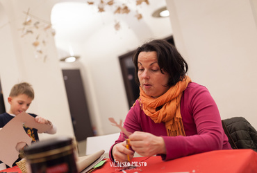 Greli smo se ob odprtem ognju <em>Foto: ©Dejan Bulut za Narodni dom Maribor</em>