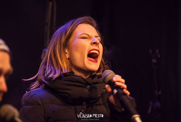 Greli smo se ob odprtem ognju <em>Foto: ©Dejan Bulut za Narodni dom Maribor</em>