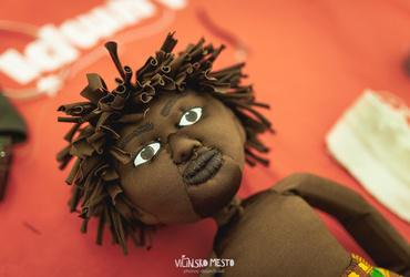 Zdaj vemo, zakaj pes teče za zajcem! <em>Foto: ©Dejan Bulut za Narodni dom Maribor</em>