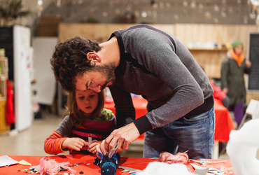 Zdaj vemo, zakaj pes teče za zajcem! <em>Foto: ©Dejan Bulut za Narodni dom Maribor</em>