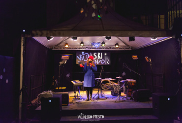 Zdaj vemo, zakaj pes teče za zajcem! <em>Foto: ©Dejan Bulut za Narodni dom Maribor</em>