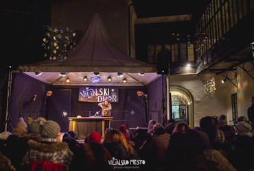 Zdaj vemo, zakaj pes teče za zajcem! <em>Foto: ©Dejan Bulut za Narodni dom Maribor</em>