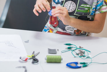 konSov LABORATORIJ ZA MALE INTERMEDIJSKE PUSTOLOVCE, 8 + <em>Foto: Foto: Hana Josič</em>