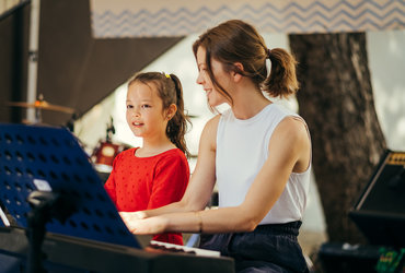 ZA DOBER FINIŠ, DRUGIČ: MLADI & DOBRA GLASBA 