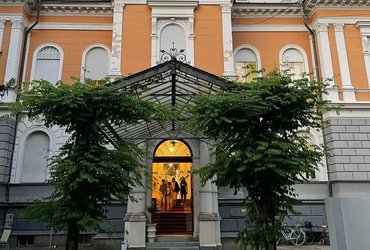 DRUŽINSKO VODENJE PO STALNIH RAZSTAVAH V MUZEJU NARODNE OSVOBODITVE MARIBOR