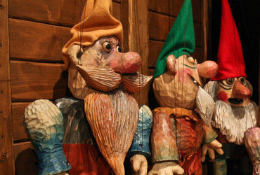 SNEGULJČICA, 3+ <em>Foto: Foto: Lutkovno gledališče Maribor</em>