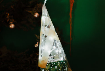 IZDELAVA SVETLOBNIH TELES