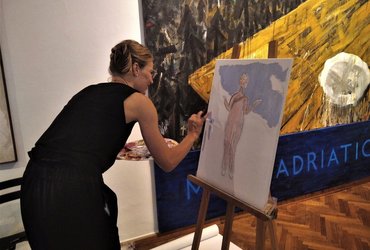 VELIKO MAJHNO DARILO <em>Foto: Arhiv UGM</em>