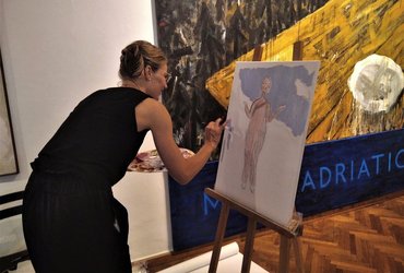 VELIKO MAJHNO DARILO <em>Foto: Arhiv UGM</em>