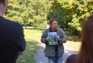 Rajzefirbčni sprehod: KOL:TURA